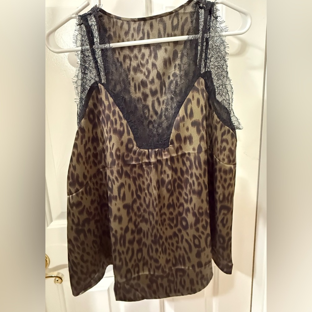 Leopard Print Lace Trim Top - size Medium